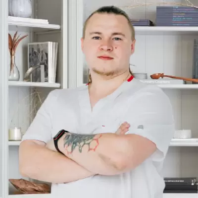 доктор Лопин Николай Николаевич фельдшер клиники «Санати» в Калтане