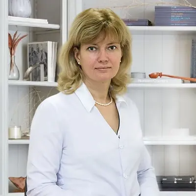 доктор Моисеенкова Ольга Леонидовна – врач психиатр-нарколог клиники «Санати» в Калтане